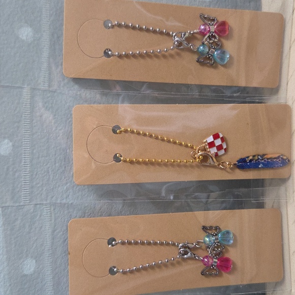 (BUY NOW)3 pcs of mixed Fashion bag charm keychains,MULTI, NIP(I Have Multiples) - Picture 6 of 6